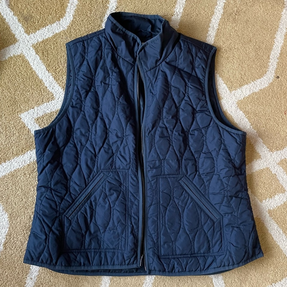 Old Navy Light Puffer Vest